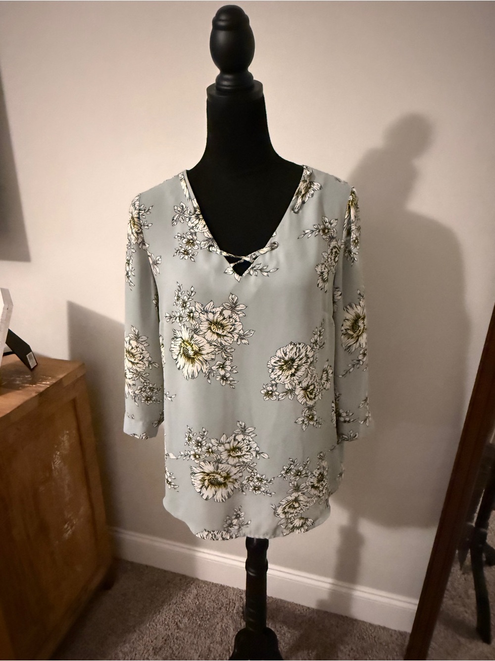 Maurices Light Blue Floral V-Neck Tunic
